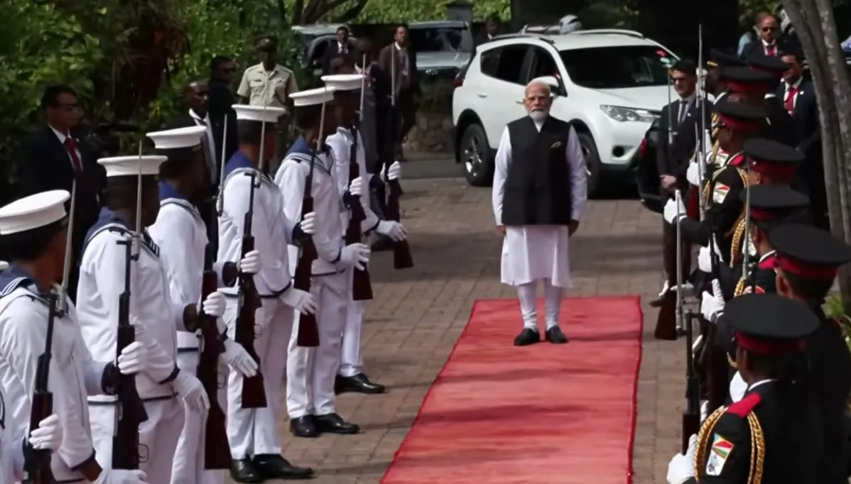 PM Modi Guard of Honour