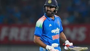 सूर्यकुमार यादव की T20 कप्तानी पर संकट, रोहित शर्मा का नाम लेकर आया बड़ा रिएक्शन