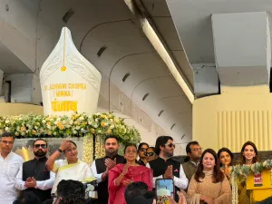 CM Rekha Inaugurated Ashwini Minna Chowk