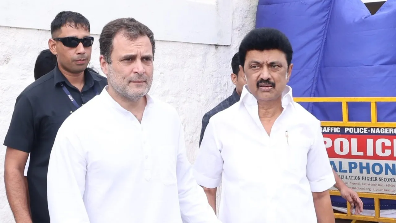 DMK ने किया ‘इंडिया’ गठबंधन की बैठक का बहिष्कार, DMK का आरोप- कांग्रेस ने पीठ में छुरा घोंपा, सफाई में उतरे चिदंबरम