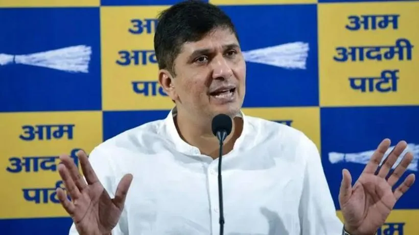 Delhi : दिल्ली में SIR के नाम पर काटे जा रहे गरीबों व दलितों के वोट : AAP