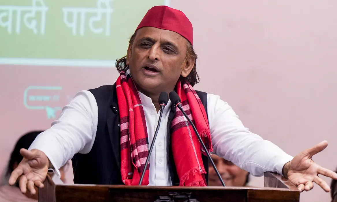 Akhilesh Yadav Sanatan Post