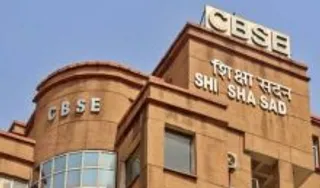 Delhi : 10वीं पास के सर्टिफिकेट के लिए तीसरी भाषा में पास होना अनिवार्य