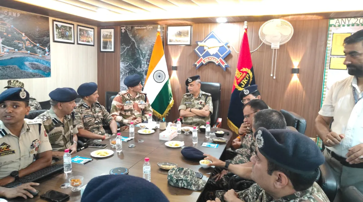 Amarnath Yatra : अमरनाथ यात्रा की सुरक्षा व्यवस्था का CISF महानिदेशक ने लिया जायजा
