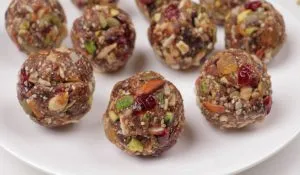 Dry Fruit Ladoo Recipe in Hindi