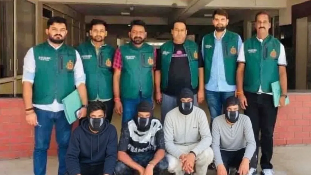 Delhi Police Busts ISI Terror
