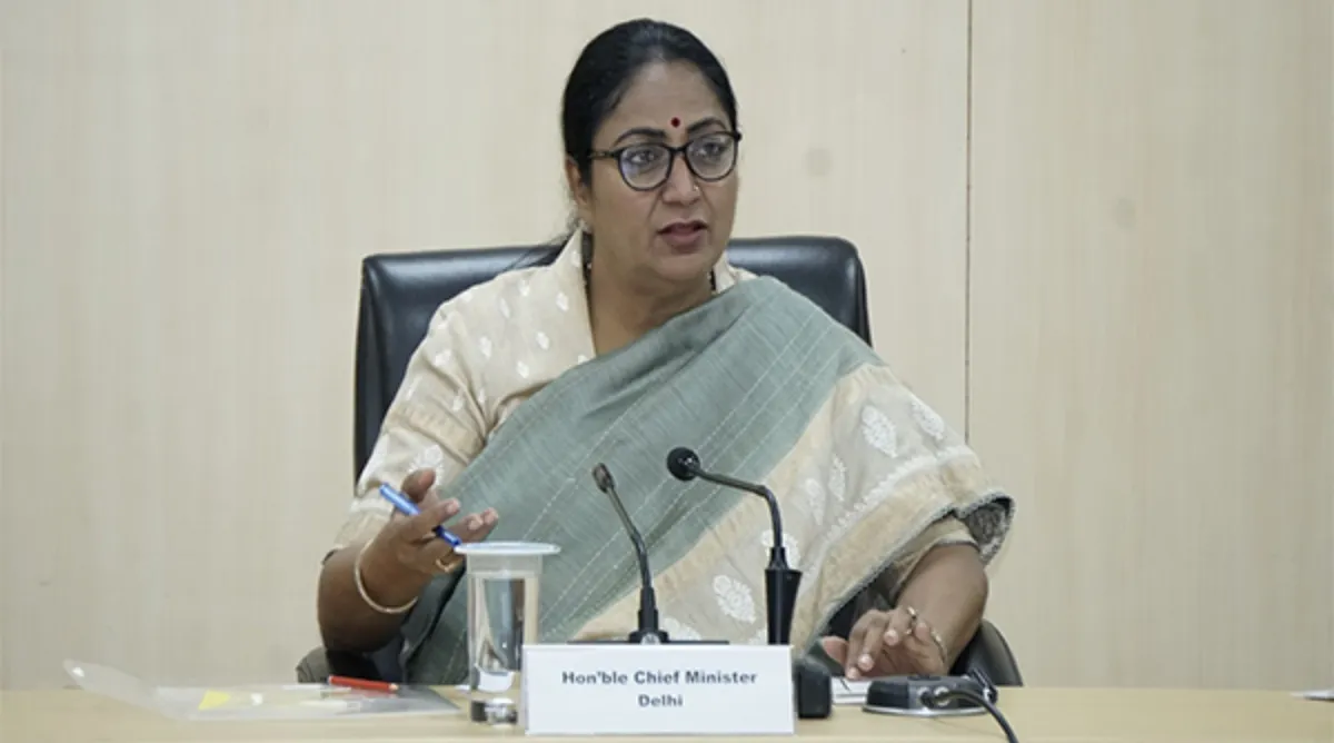 Delhi : दिल्ली बनेगी 'ईवी सिटी', अगले 4 साल में लगेंगे 32 हजार चार्जिंग स्टेशन