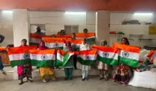 Delhi : ‘हर घर तिरंगा’ अभियान में दिल्ली के स्वयं सहायता समूहों की होगी महत्वपूर्ण भागीदारी : CM रेखा गुप्ता