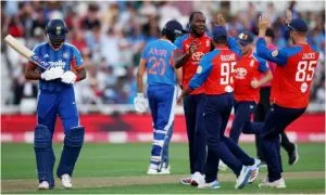 तीसरे टी-20 में इंडिया की शर्मनाक हार पर भड़के ये पूर्व क्रिकेटर, कमेंट्री के दौरान उठाए बड़े सवाल