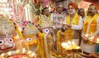 Delhi : कमला नगर में 21वीं जगन्नाथ रथयात्रा महोत्सव में शामिल हुए एलजी संधू्