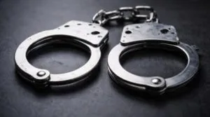 Delhi : दिल्ली से यूपी तक भागते रहे, पुलिस ने फरार चल रहे 5 भगोड़ों को पकड़ा
