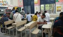 Delhi : SIR फॉर्म भरना उतना मुश्किल नहीं, जितना 2002 की मतदाता सूची में पार्ट व सीरियल नंबर ढूंढना