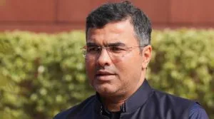 Delhi : जलभराव को लेकर एक्शन मोड में मंत्री प्रवेश साहिब, कंट्रोल रूम पहुंचकर की स्थिति की समीक्षा