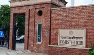 Delhi : दिल्ली यूनिवर्सिटी स्टूडेंट्स यूनियन चुनाव के दौरान प्रिंटेड सामग्री पर रहेगी पूरी तरह से रोक