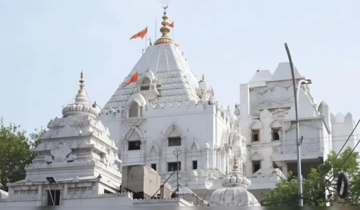 Famous Shiva Temples in Delhi