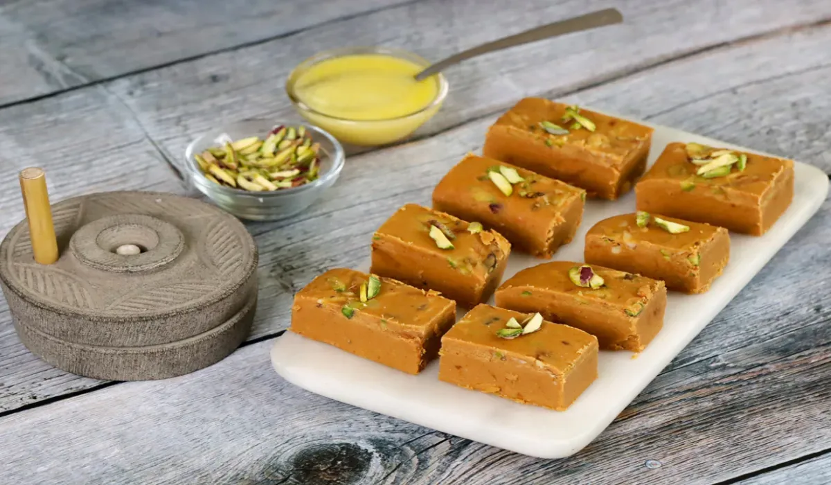 Besan ki Barfi Kaise Banaye