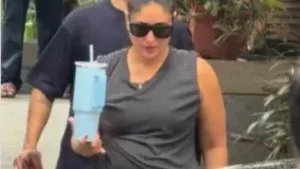 Kareena Kapoor baby Bump Viral Video
