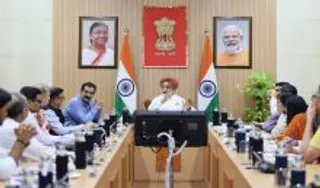 LG Held A Meeting With Officials