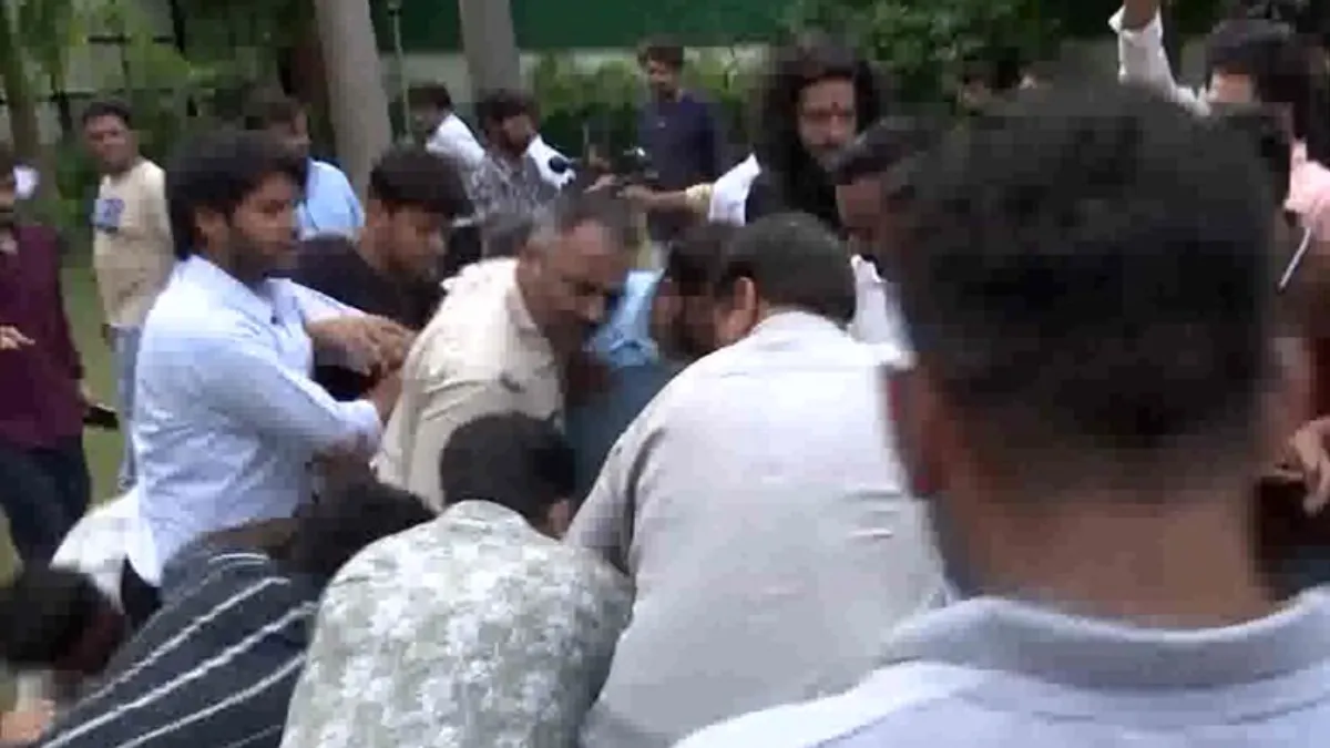 Pappu Yadav Attack Delhi