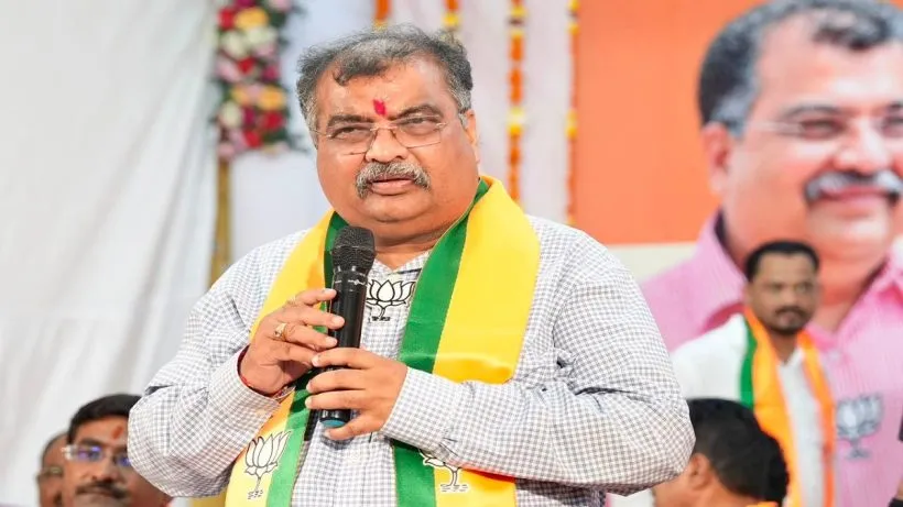 Ravindra Chavan