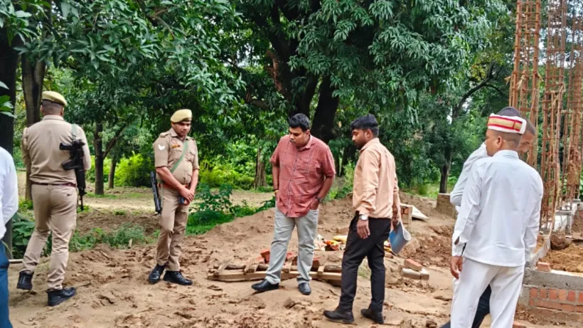 Sitapur News Mahadev Baba Temple Inspection