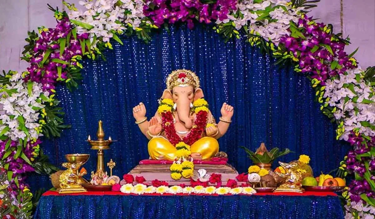 Flower decoration for Ganpati at home