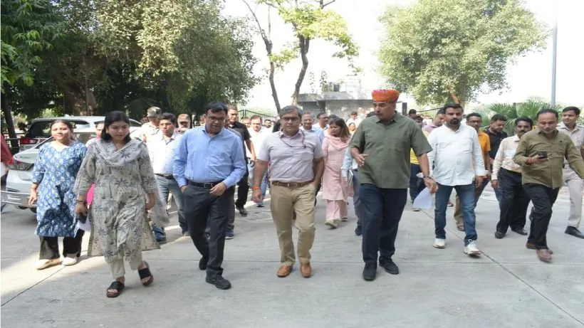 The Municipal Commissioner Inspected