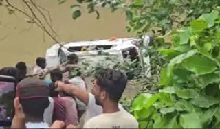 Madhya Pradesh Car Accident (credit social media )