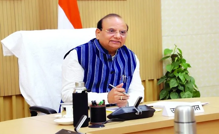 Vinai Kumar Saxena