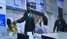 jharkhand daylight bank robbery