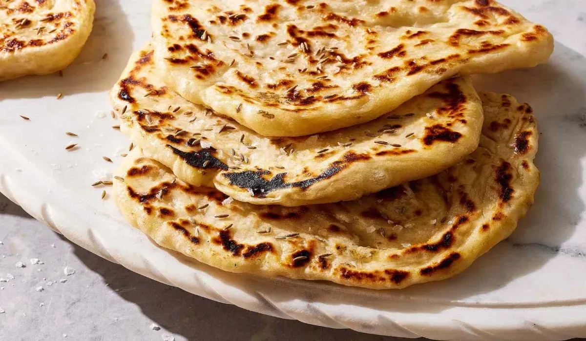 tava cheese garlic naan