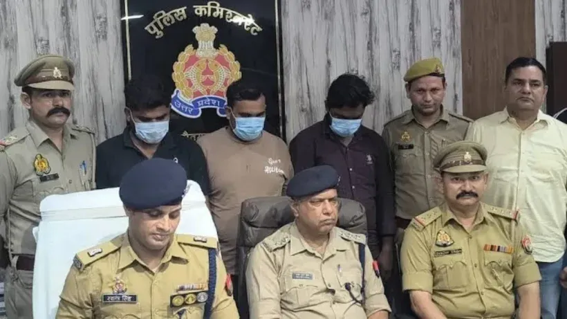 Greater Noida theft