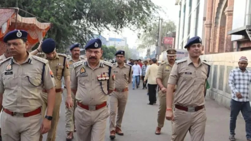 Section 163 in Noida (credit social media )