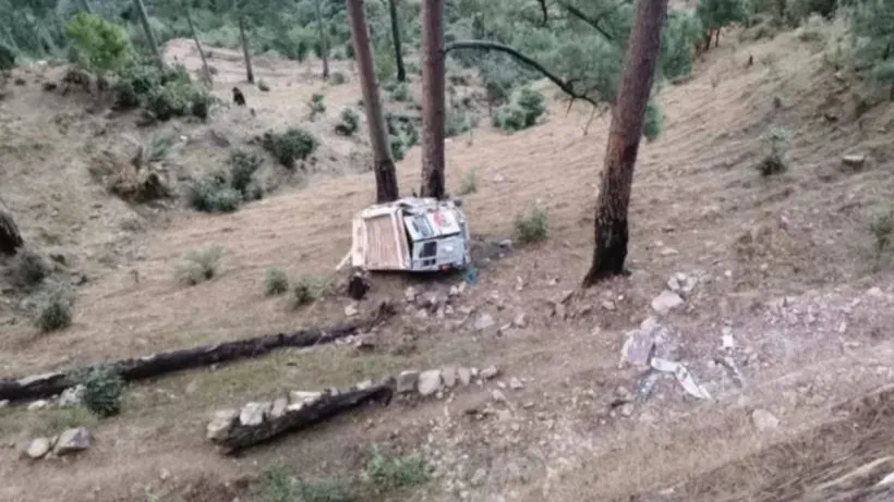 Jammu Kashmir Road Accident (credit social media )
