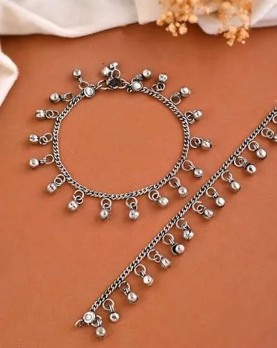 Silver Payal Designs