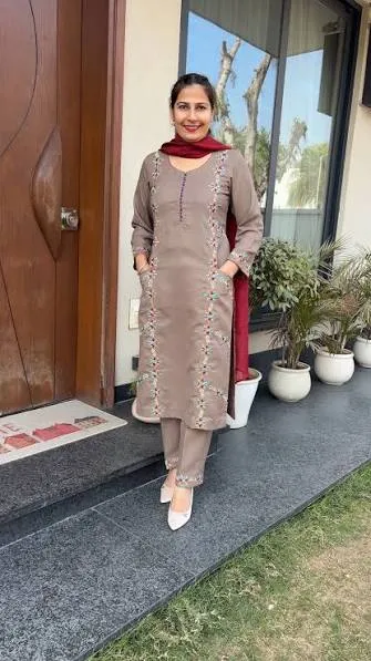 Latest Salwar Mohri Design( Source: Social MEDIA)